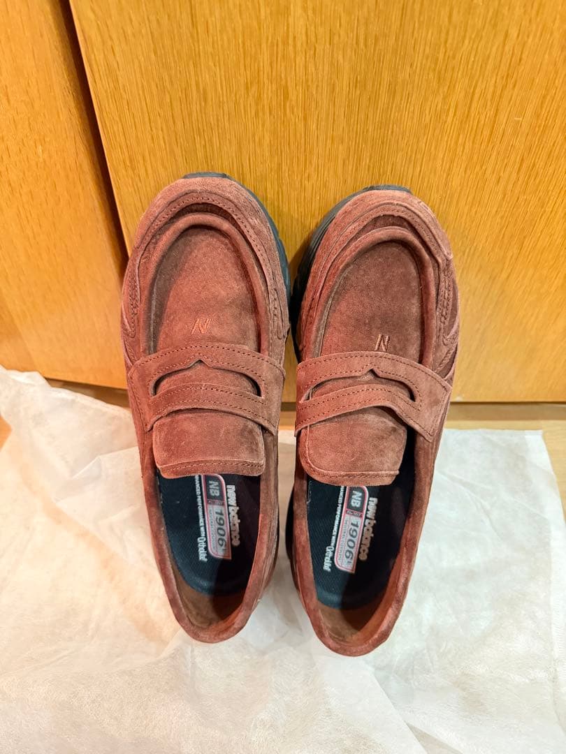 靴 New Balance 1906L Rich Oak Suede