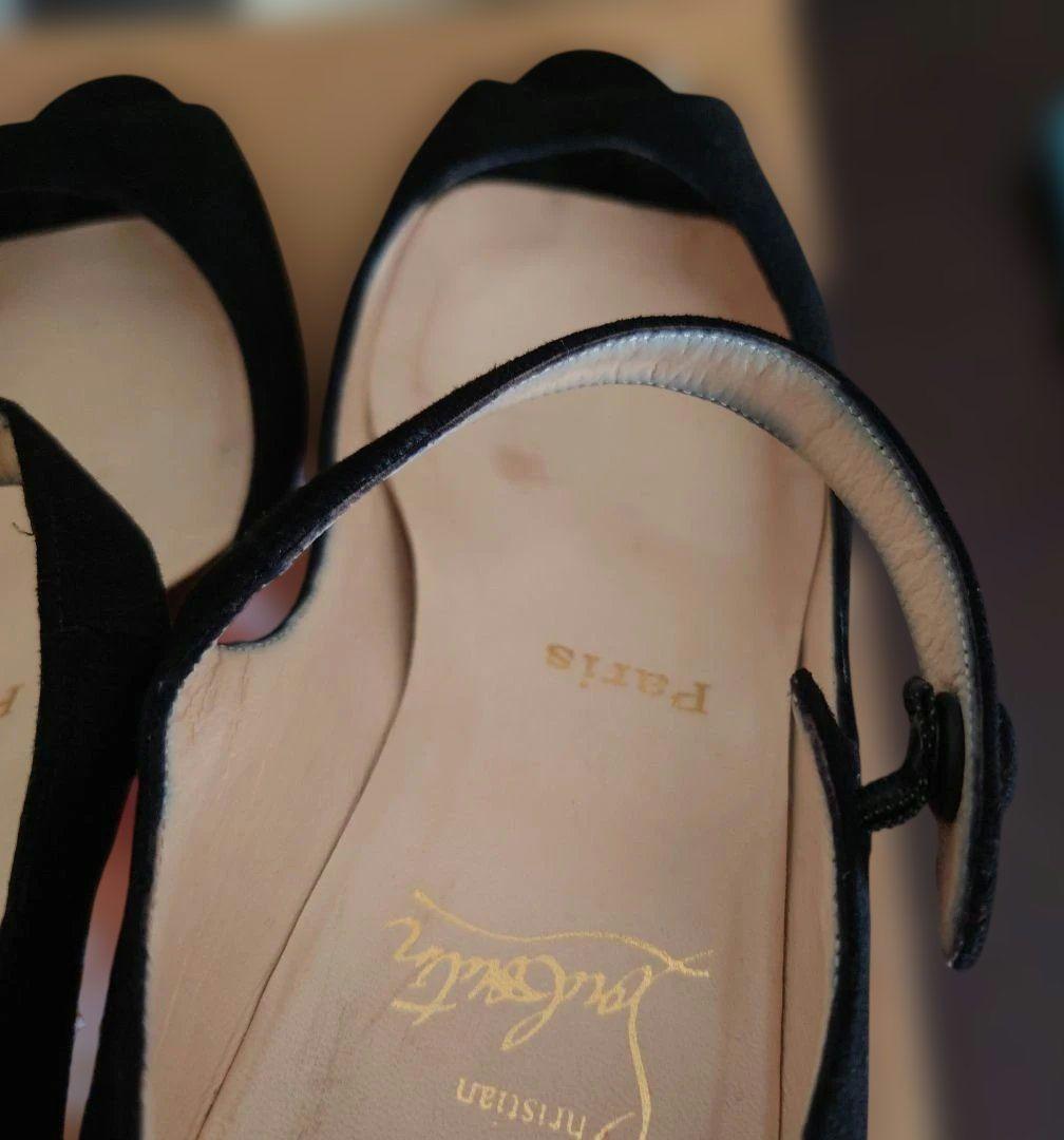 Christian Louboutin ブラック オープントゥパンプス