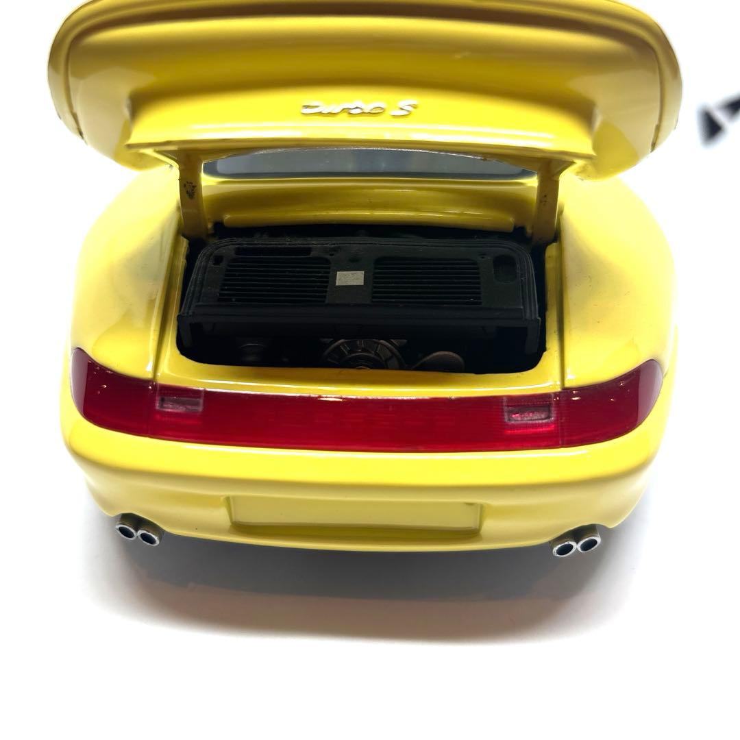 UTモデルズ ポルシェ 911 ターボS 1/18 ミニカー 絶版品