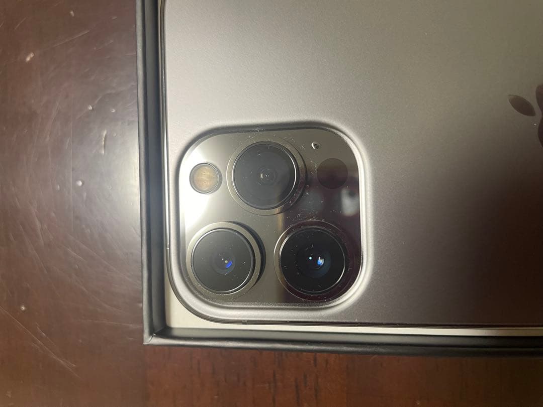 Apple iPhone 13ProMax 1TB本体