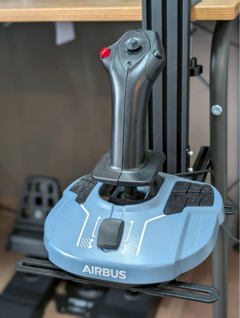AIRBUSエアバス　Thrustmaster 他コントローラーセット