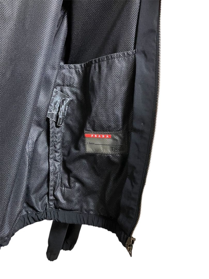 PRADA ウィンドブレーカー