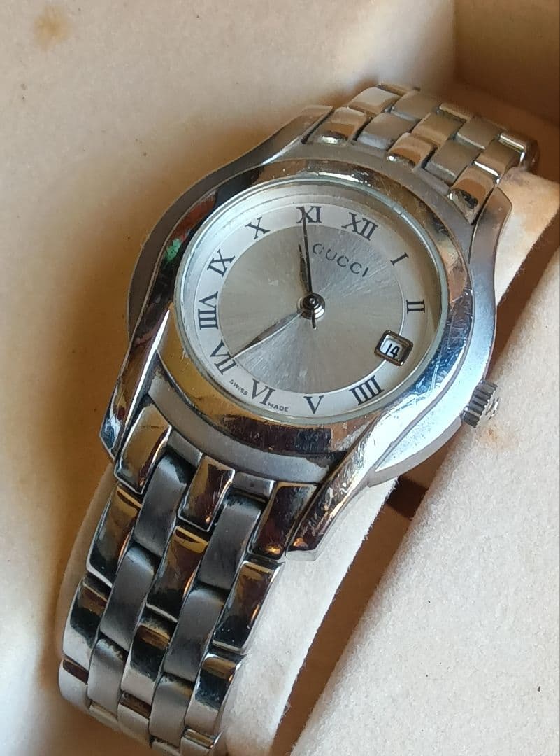 再値下げ!GUCCI 5500Lレディース腕時計稼働品箱付き