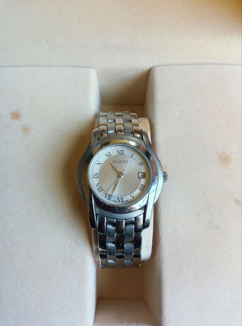 再値下げ!GUCCI 5500Lレディース腕時計稼働品箱付き