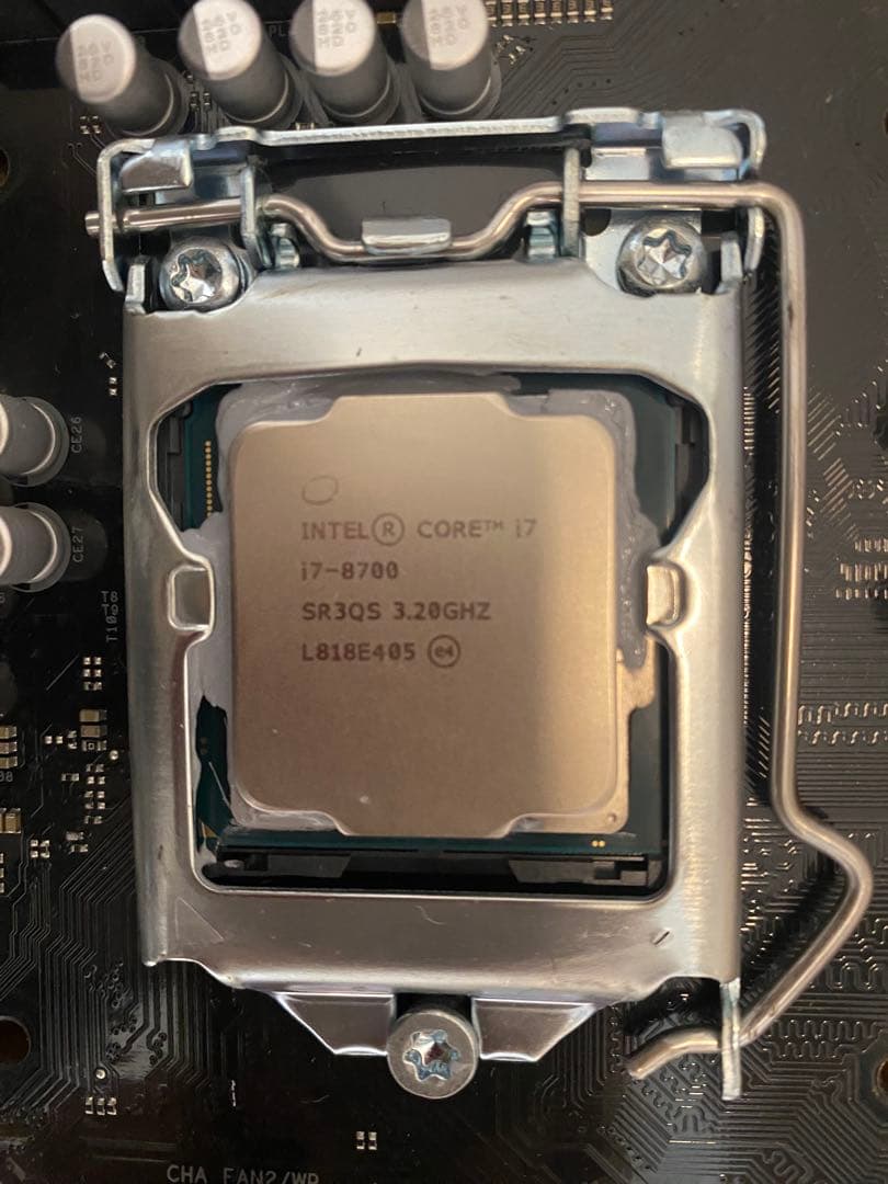 ASRock H370 Pro4 マザーボード / CPU i7-8700 付き