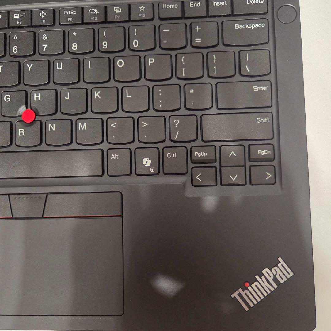 ThinkPad E14 Gen 6 AMD ノートパソコン
