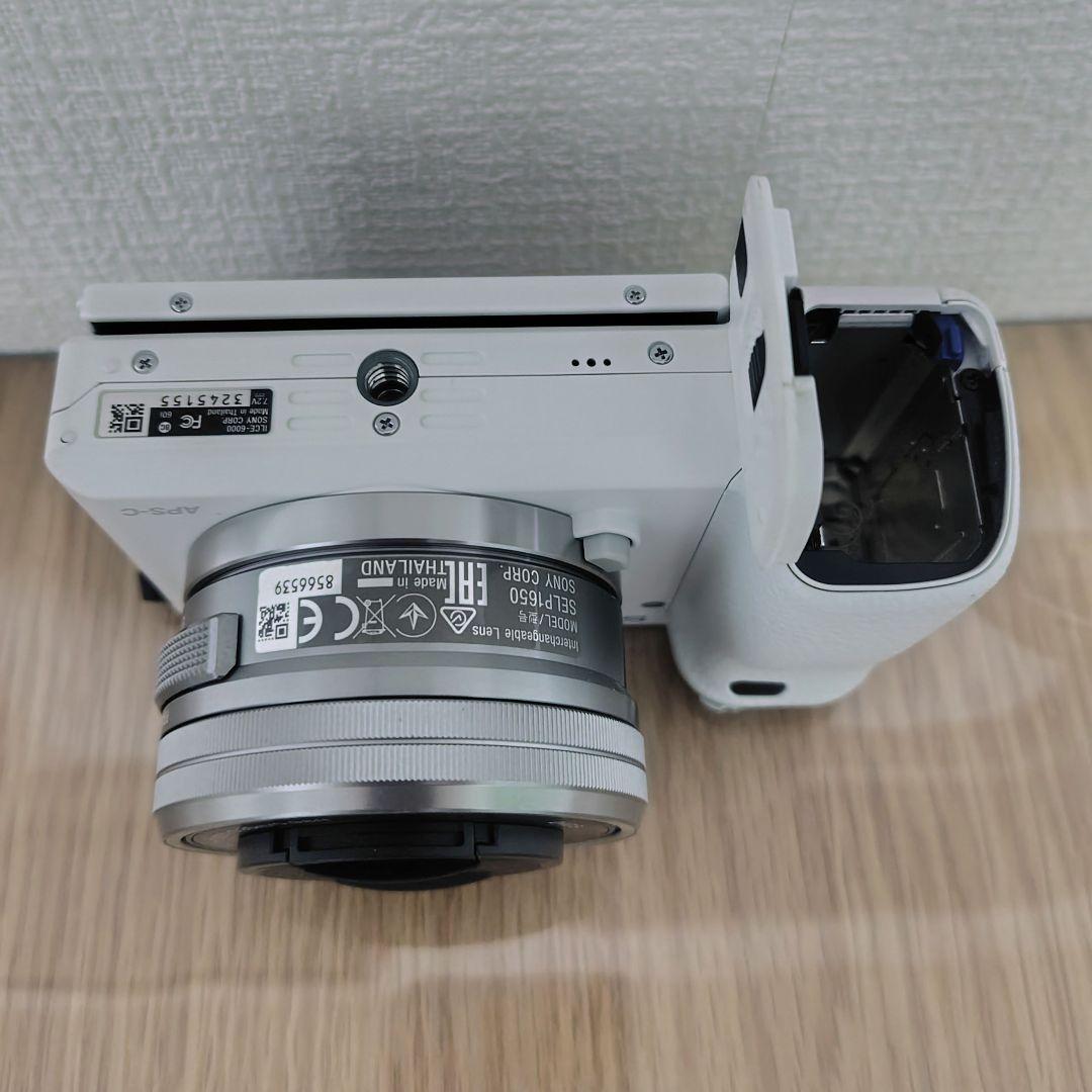SONY　α6000　パワーズームレンズキット　ILCE-6000L　ホワイト