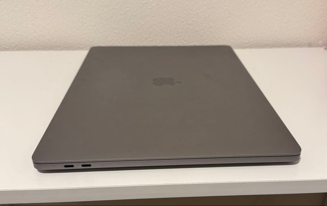 Macbook Pro 2020 モデル A2338 ジャンク