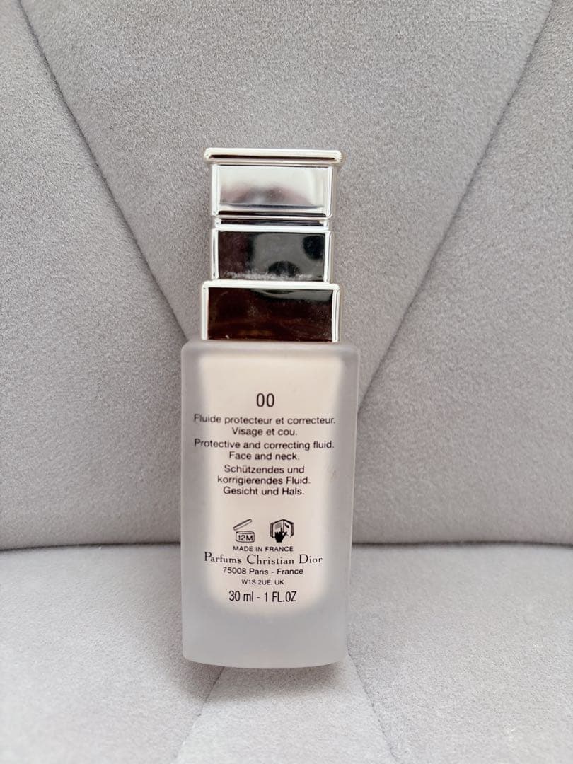 DIOR プレステージホワイトルプロテクターUVミネラルBBクリーム 00