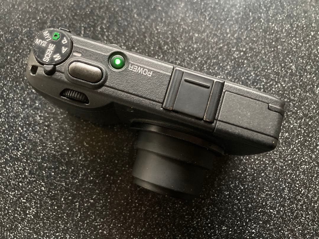 大人気！　CCDセンサー機　RICOH GR DIGITAL Ⅱ 実用機に！