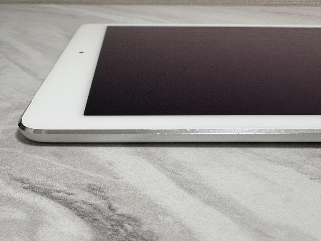 iPad Air 2 128GB Wi-Fi Cellular 充電器なし
