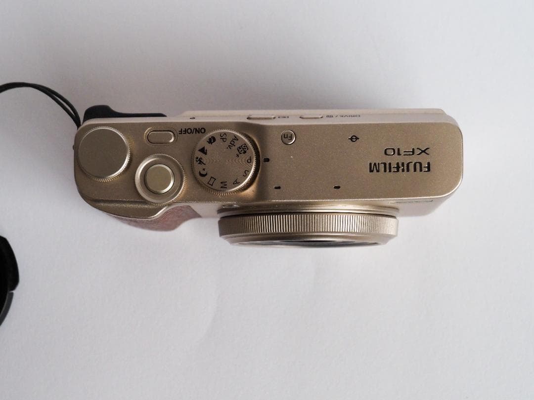 Fujifilm XF10ゴールド コンパクトデジタルカメラ