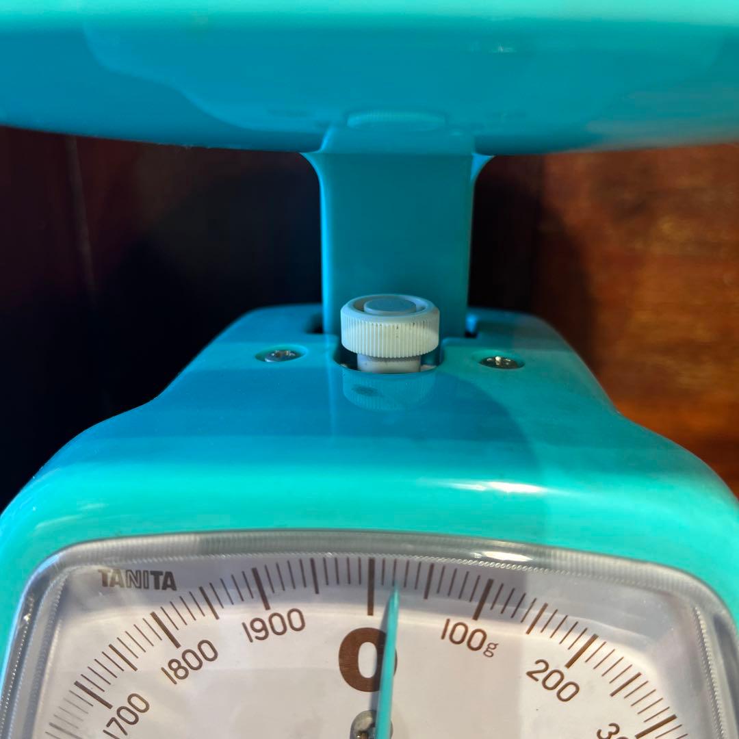 新品未使用イタリアチョコカメオのブローチ