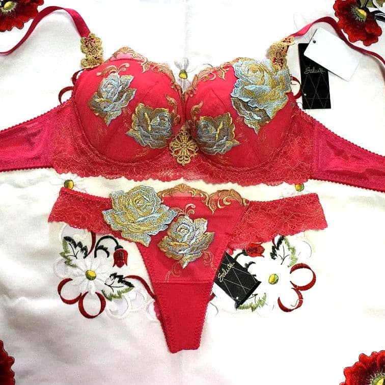 新品・タグ付き☆ワコール☆サルート☆ベルサイユのばら☆ＲＰ☆Ｅ７５＆ソングM