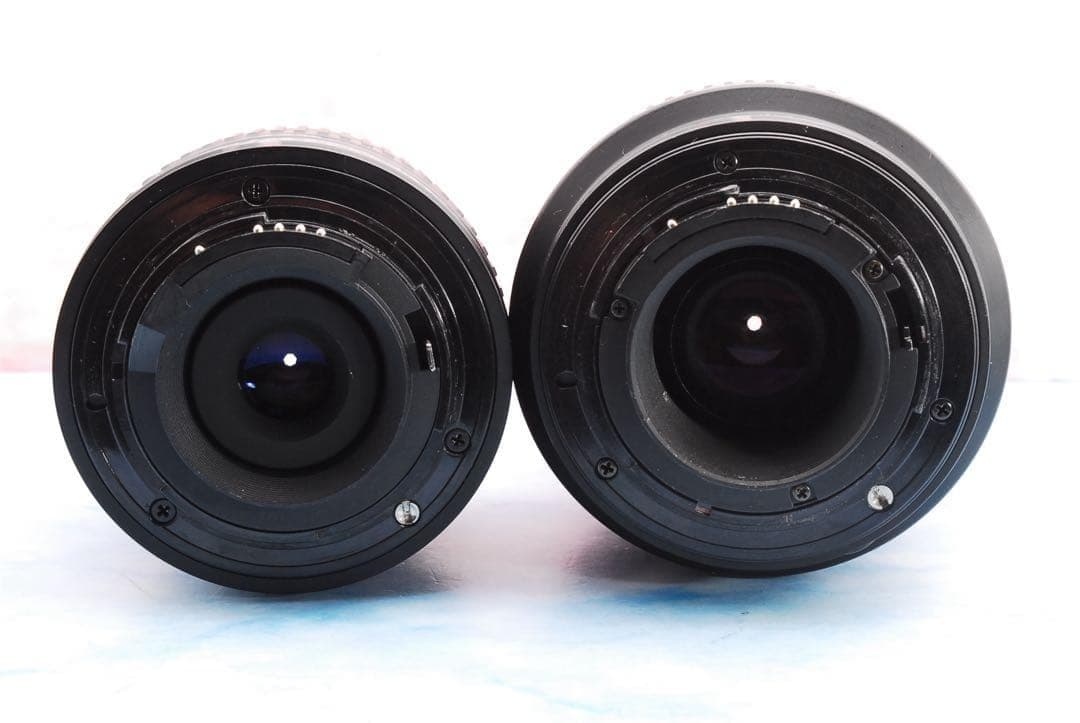 Nikon D7000☆一眼レフカメラ☆超望遠付Wレンズ☆バッグ付☆S数極少