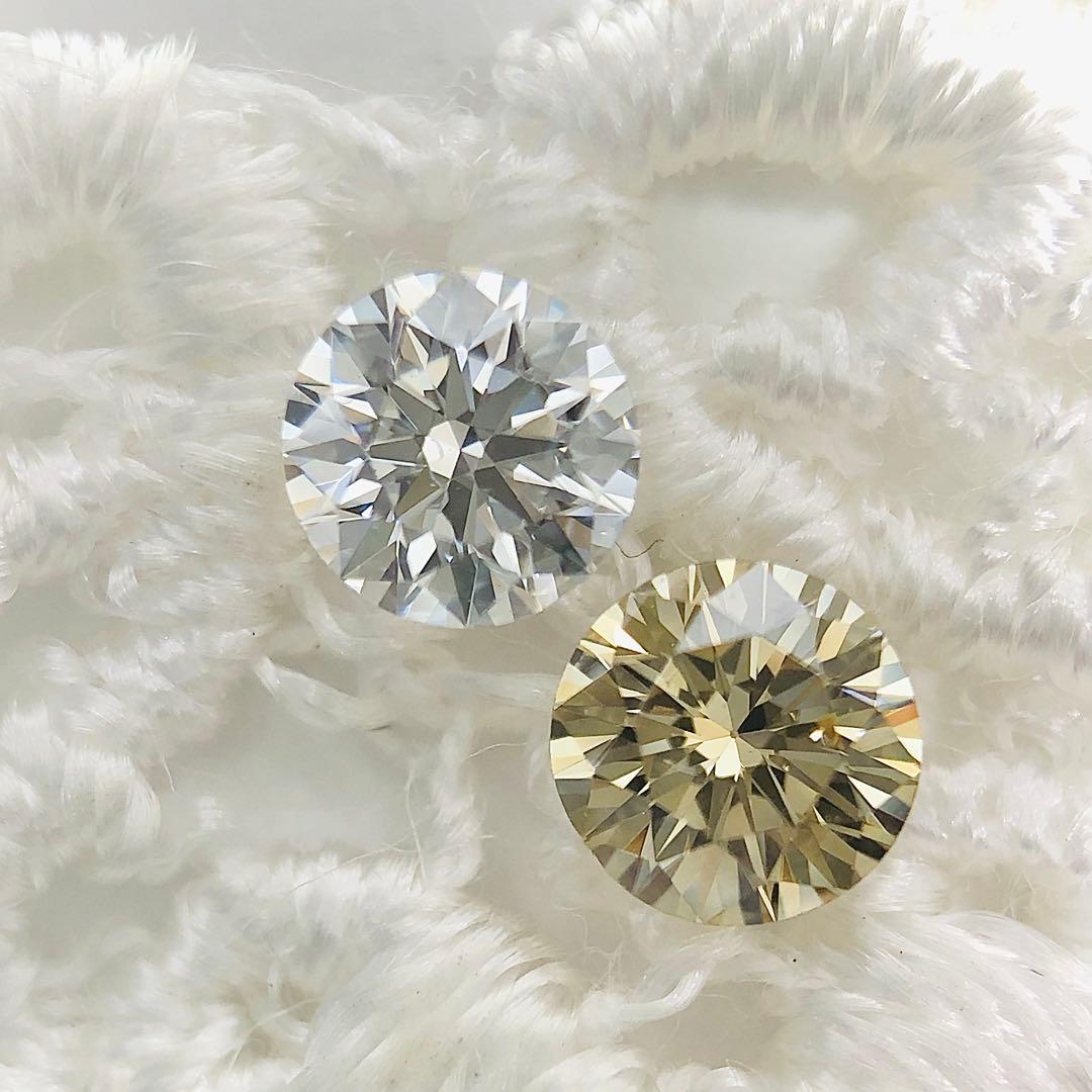 アクセサリー 0.232ct Light Brownish Yellow VS-2 VG