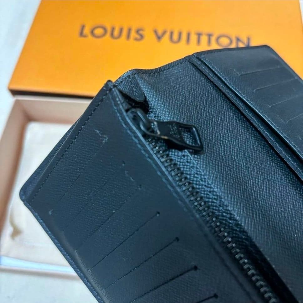 【美品！完売品！レア！】ルイヴィトン　長財布　草間弥生 メンズ レディース