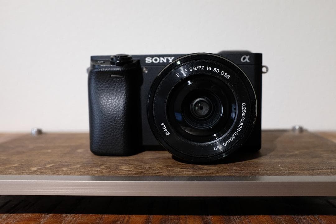 Sony α6300 ILCE-6300 ズームレンズキット 付属品有り 箱有り