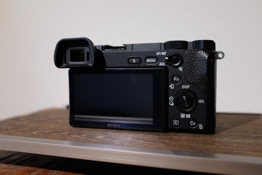 Sony α6300 ILCE-6300 ズームレンズキット 付属品有り 箱有り