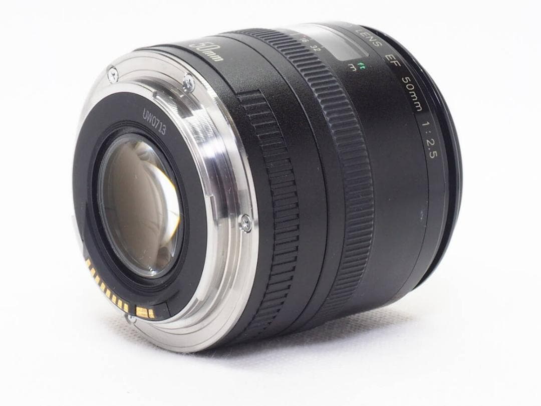 ■美品■ Canon EF 50mm F2.5 COMPACT-MACRO