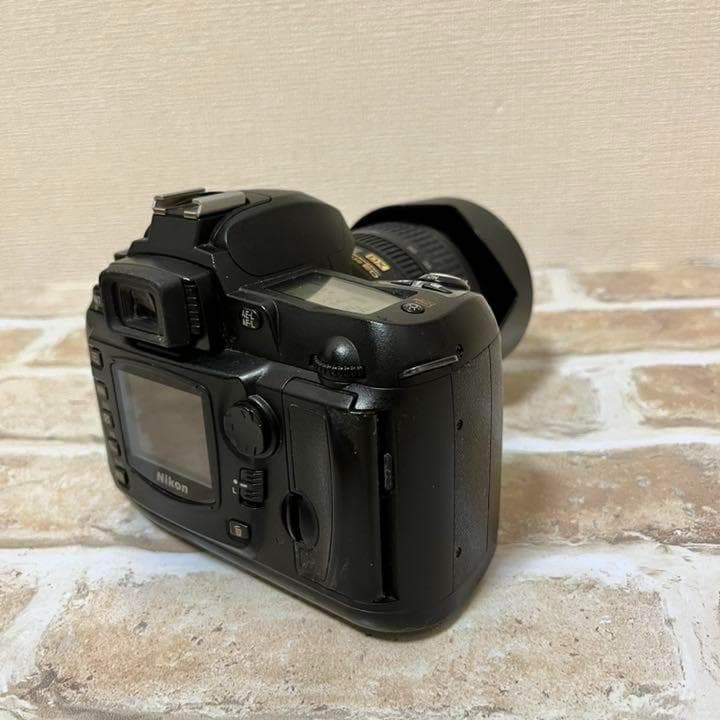 希少！Nikon D70 ニコン　デジタル一眼レフカメラ