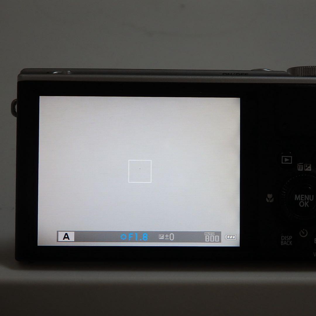 フジフイルム XQ2 シルバー FUJIFILM 動作確認済み