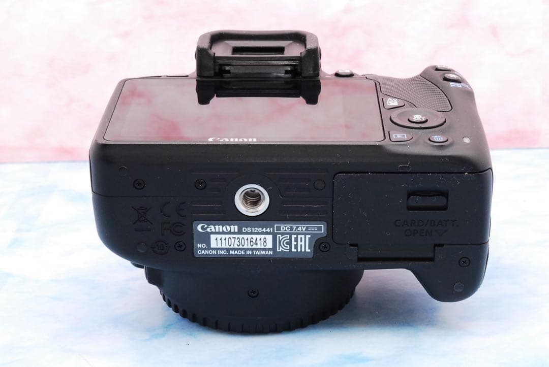 キャノン Kiss X7★手ブレ補正標準＆超望遠★一眼レフカメラ★S数少