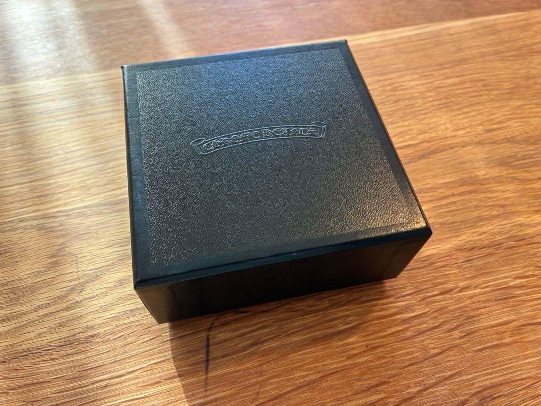 本日限定　クロムハーツ ゴッドブレスワールド ドッグタグ(ケース付)