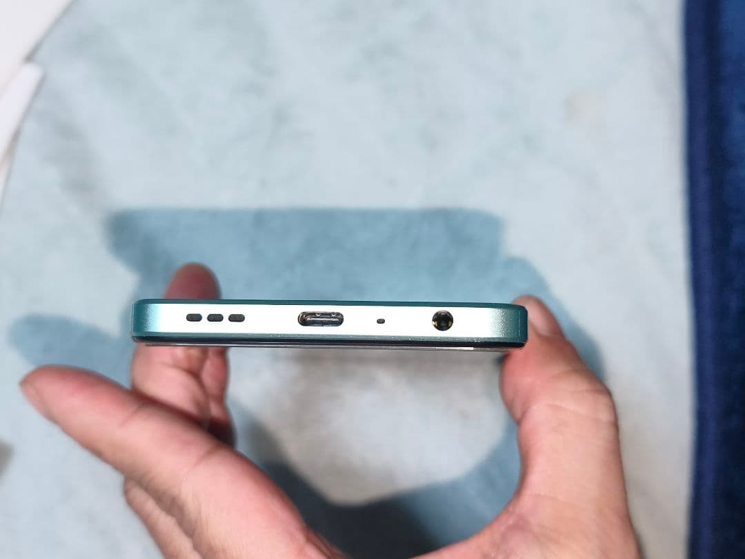 【美品】OPPO A79 5G 本体