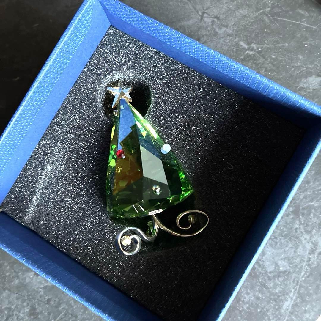 スワロフスキー　クリスマスツリー置物