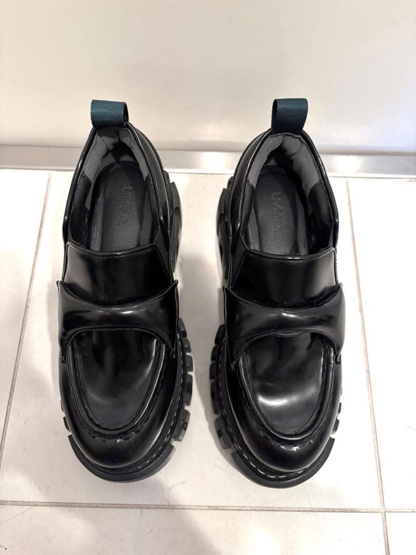 完売　UN3D. SOLE PLUMP LOAFER