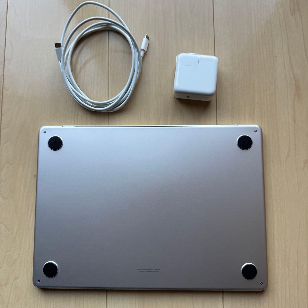 Apple MacBook air 13 スターライト 2022 M2 16GB