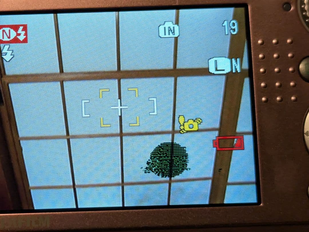 Fujifilm Finepix F70 EXR デジタルカメラ ピンク