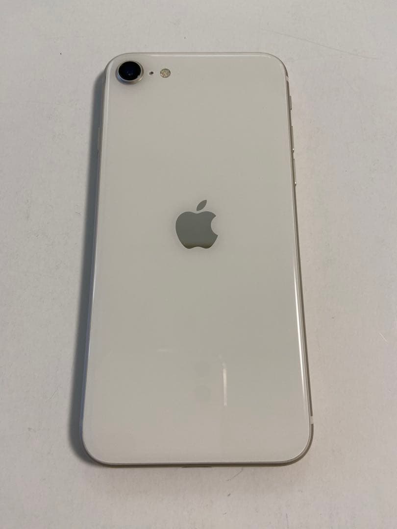 山*神様 【国内版】iPhone SE3 256GB ホワイト