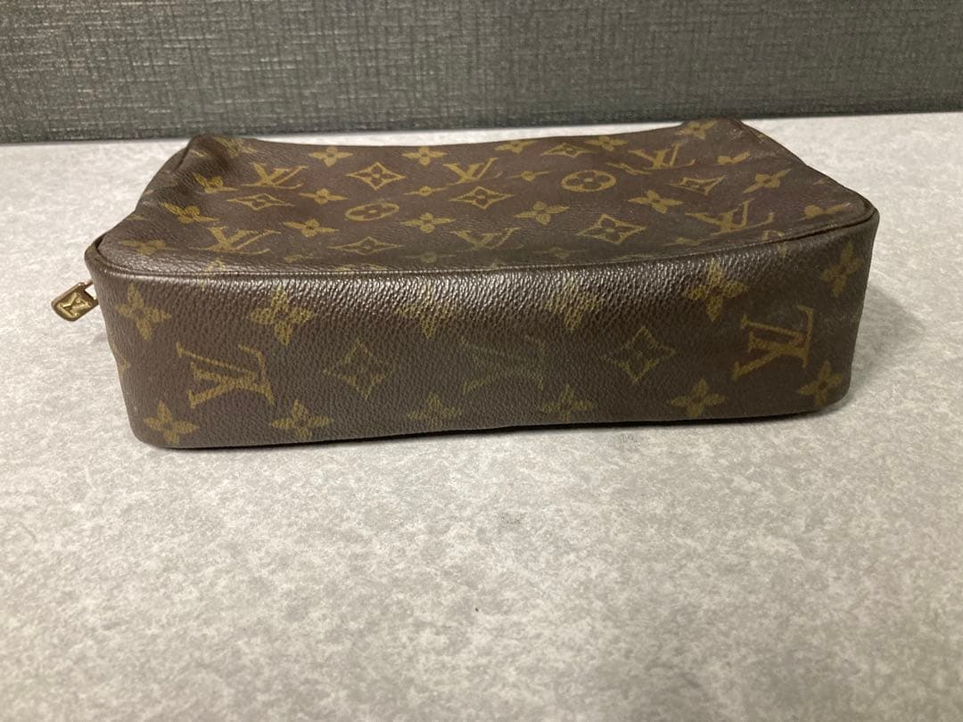 ルイヴィトン トゥルーストワレット28 ポーチ モノグラム