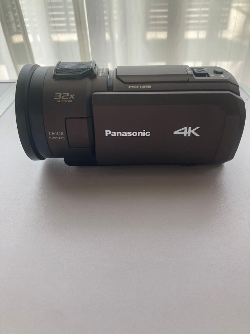 ビデオカメラ　Panasonic 4K ベビーモニター