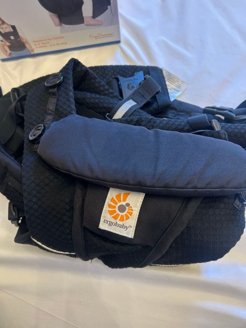 ergobaby OMNI breezeブラック エルゴオムニブリーズ 抱っこ紐
