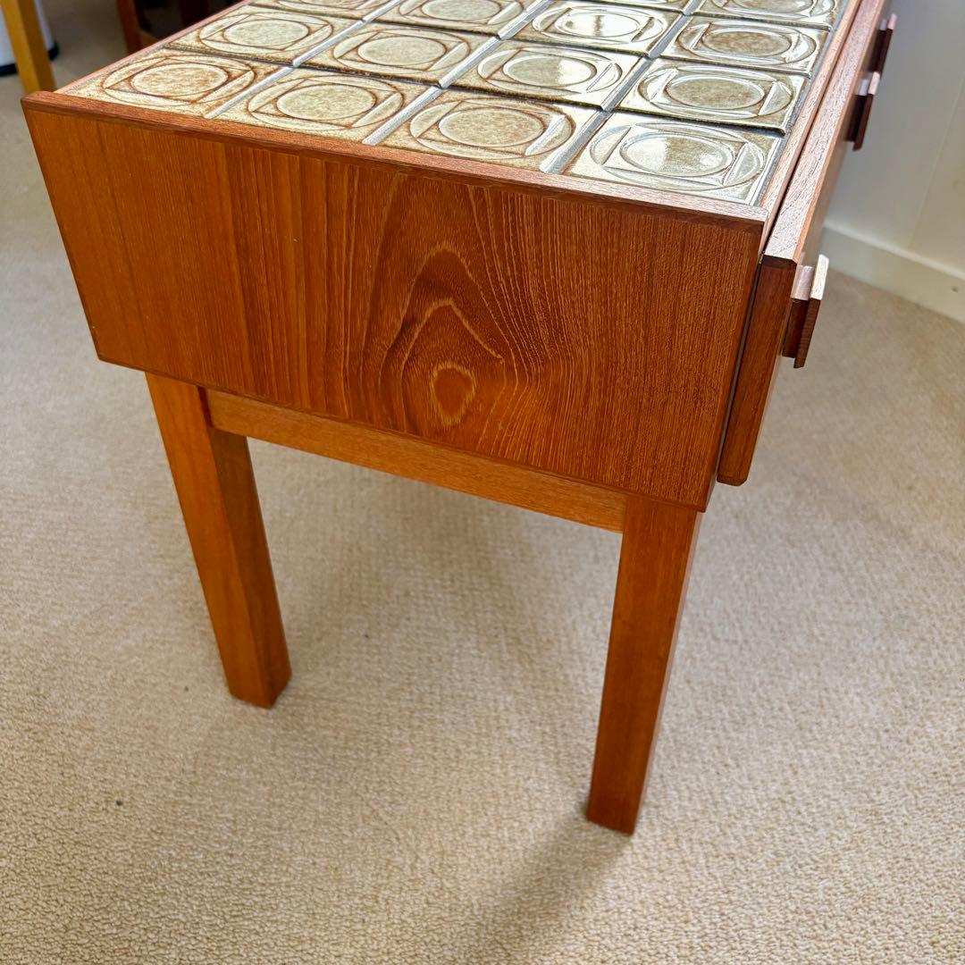 デンマーク　タイルトップ　ヴィンテージ　スモール　チェスト