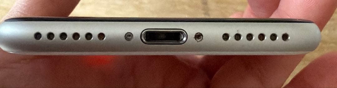 iPhone se 第2世代 128GB