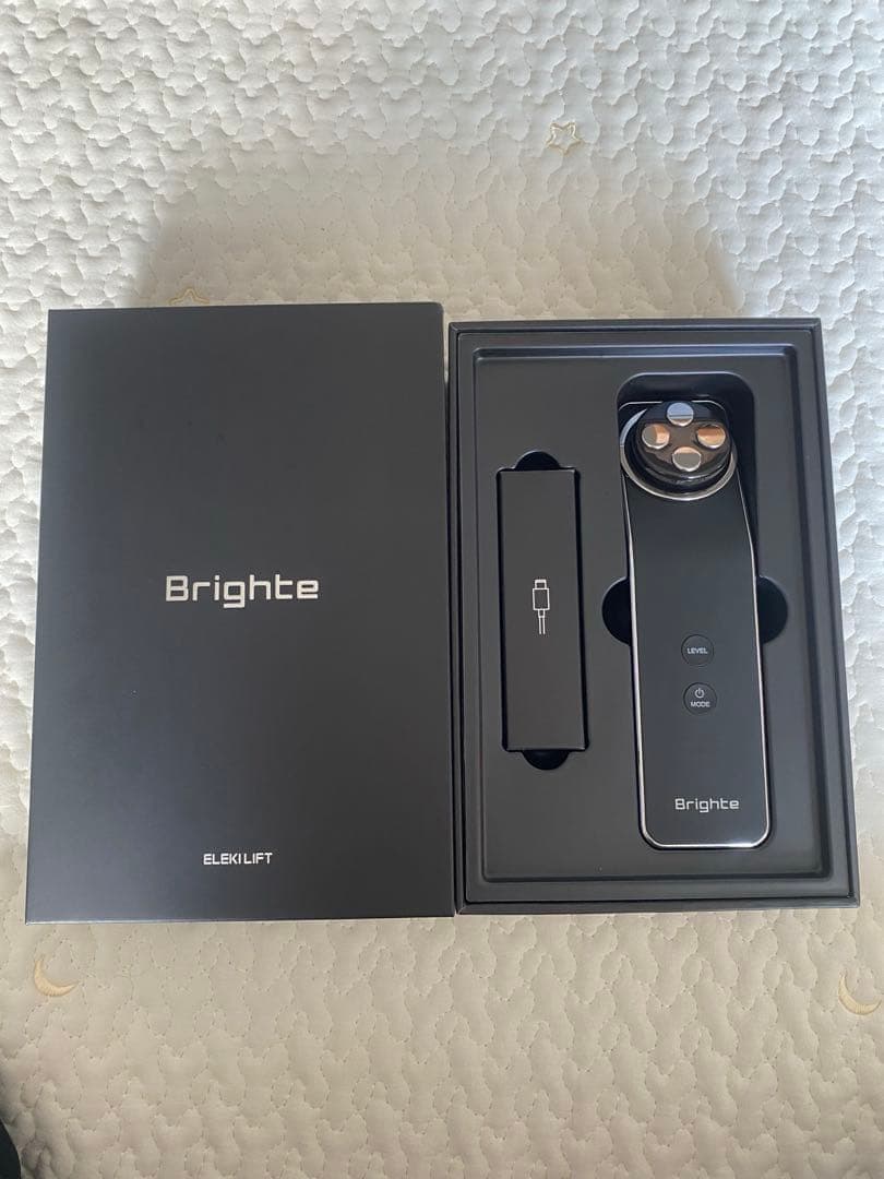 エレキリフト Brighte 美顔器 USB充電式