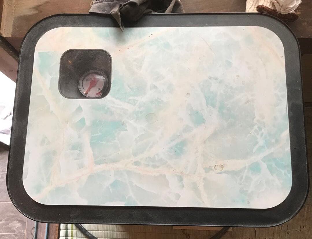 石油ストーブ　チョーフ　CHOFU 煙突式　タンク付