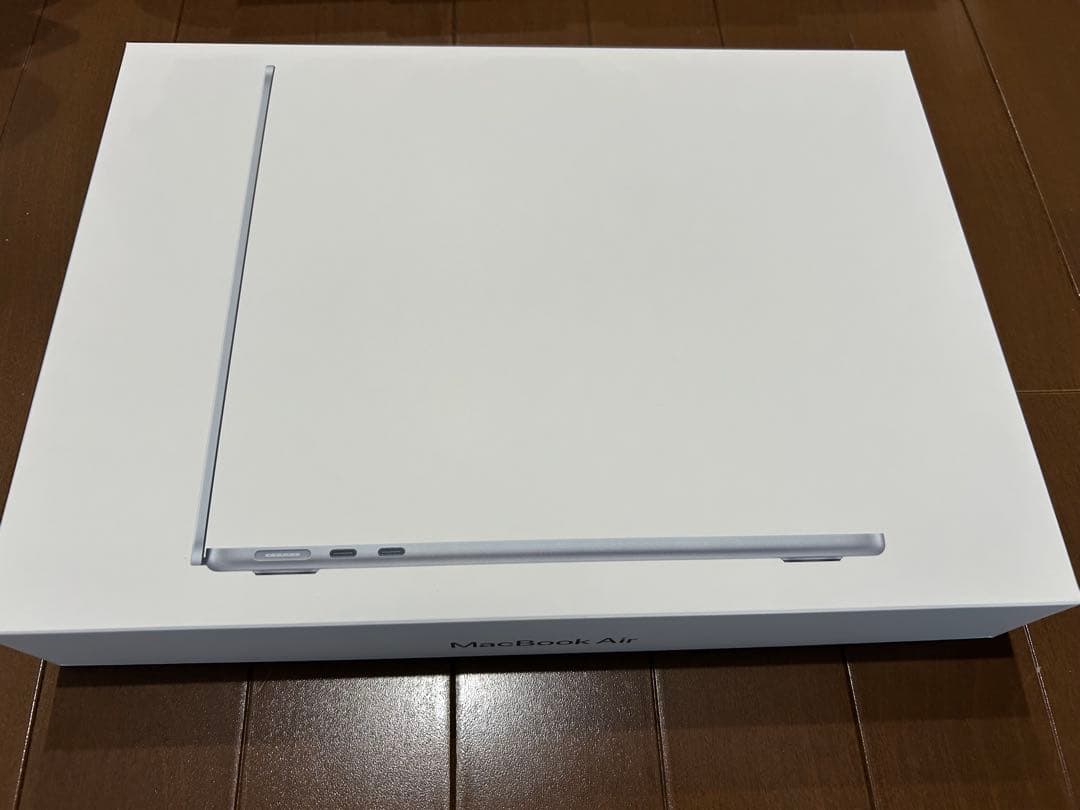 MacBook Air M4スカイブルー　256GB 13インチ