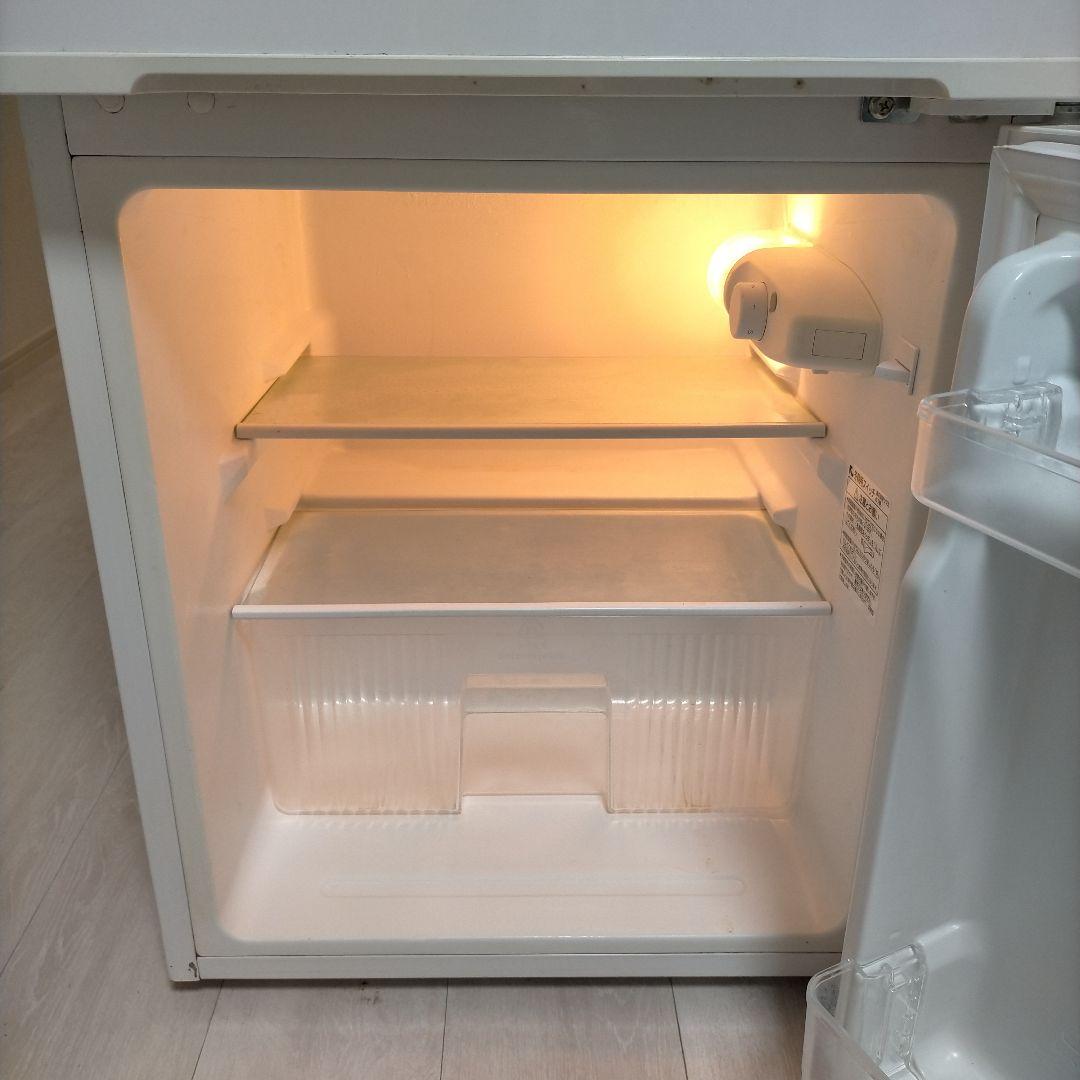 YAMADA ノンフロン冷凍冷蔵庫　YRZ-C09B1