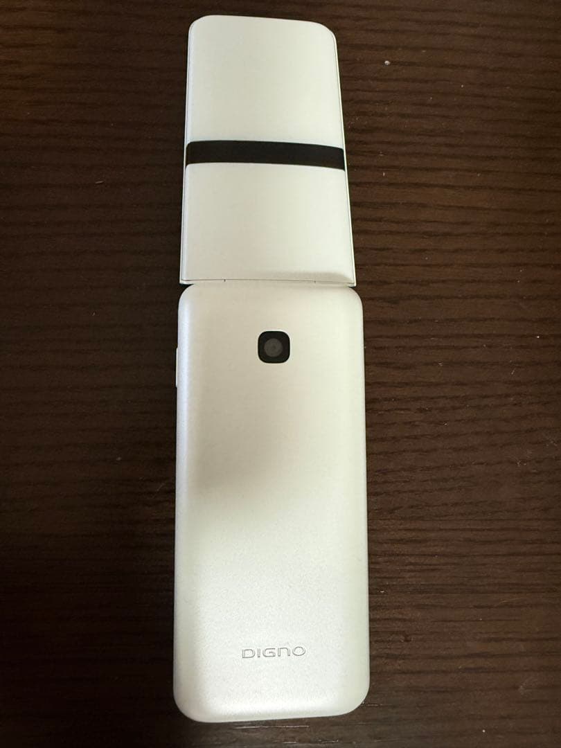 docomo 折りたたみ式携帯電話　KY-42C ホワイト