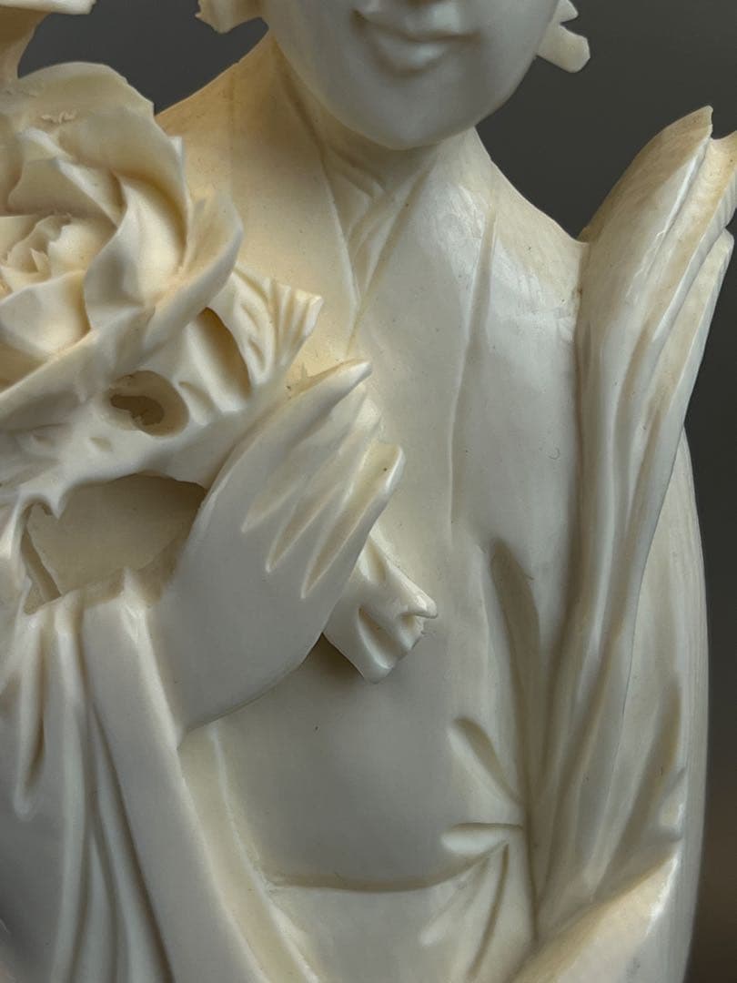 極上天女　置物　￼226g/高さ約23㎝　送料込み