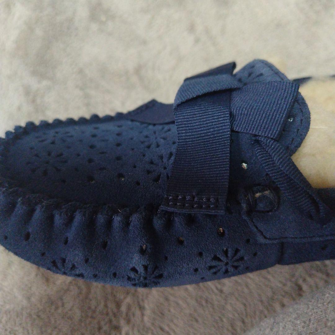 新品同様　UGG　アグ　リボン モカシン　24　サイズ7 スエード ネイビー