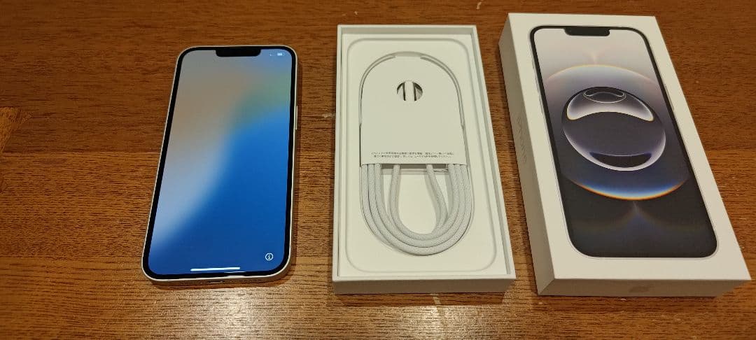 iPhone 16e ホワイト 128GB 本体