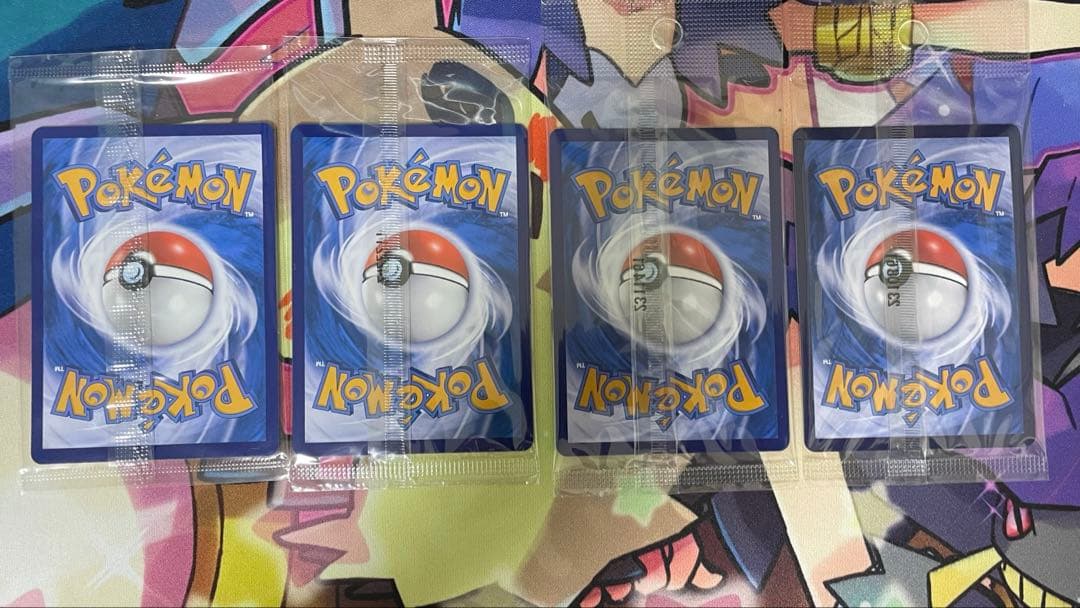 バティックシャツのピカチュウ　未開封　4枚セット