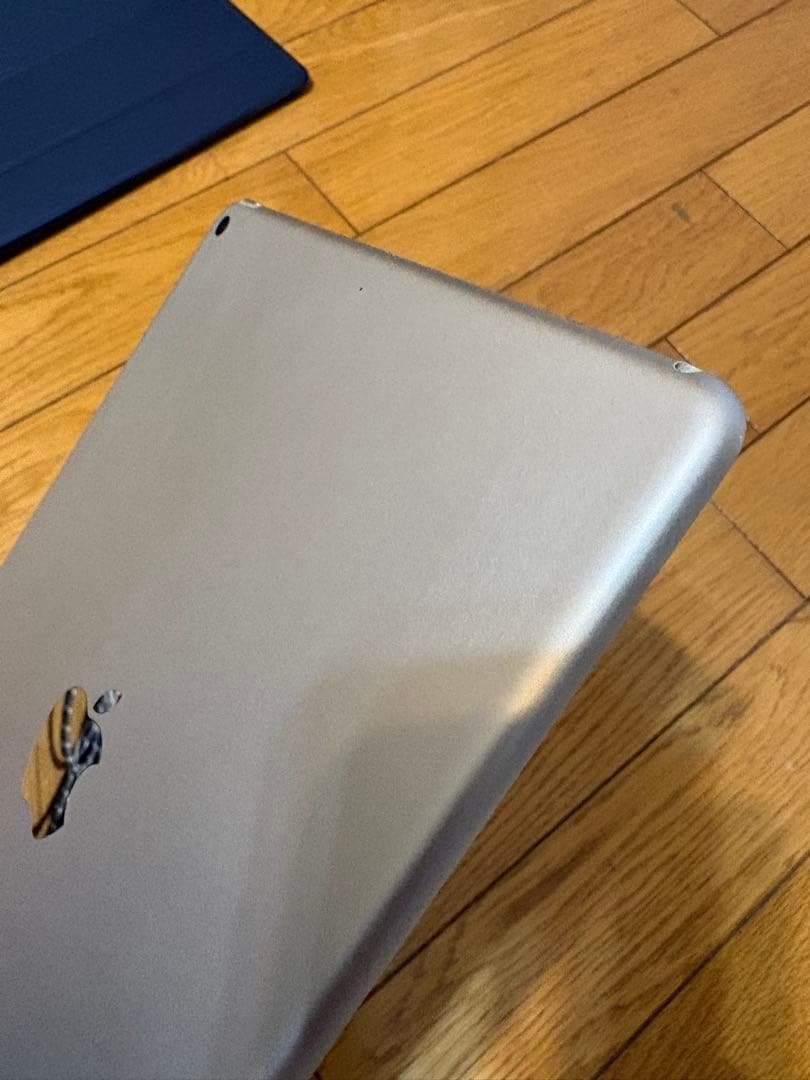 【美品】iPad Air 第3世代 64GB Wi-Fiモデル シルバー