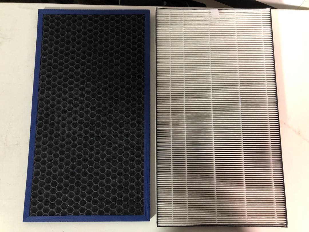 2023年製！SHARP 加湿空気清浄機　KC-P50-W